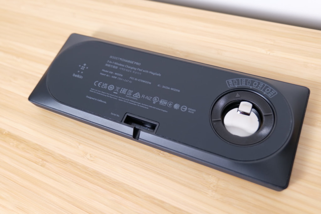 Belkin MagSafe対応3-in-1ワイヤレス充電パッド レビュー｜3台同時充電 